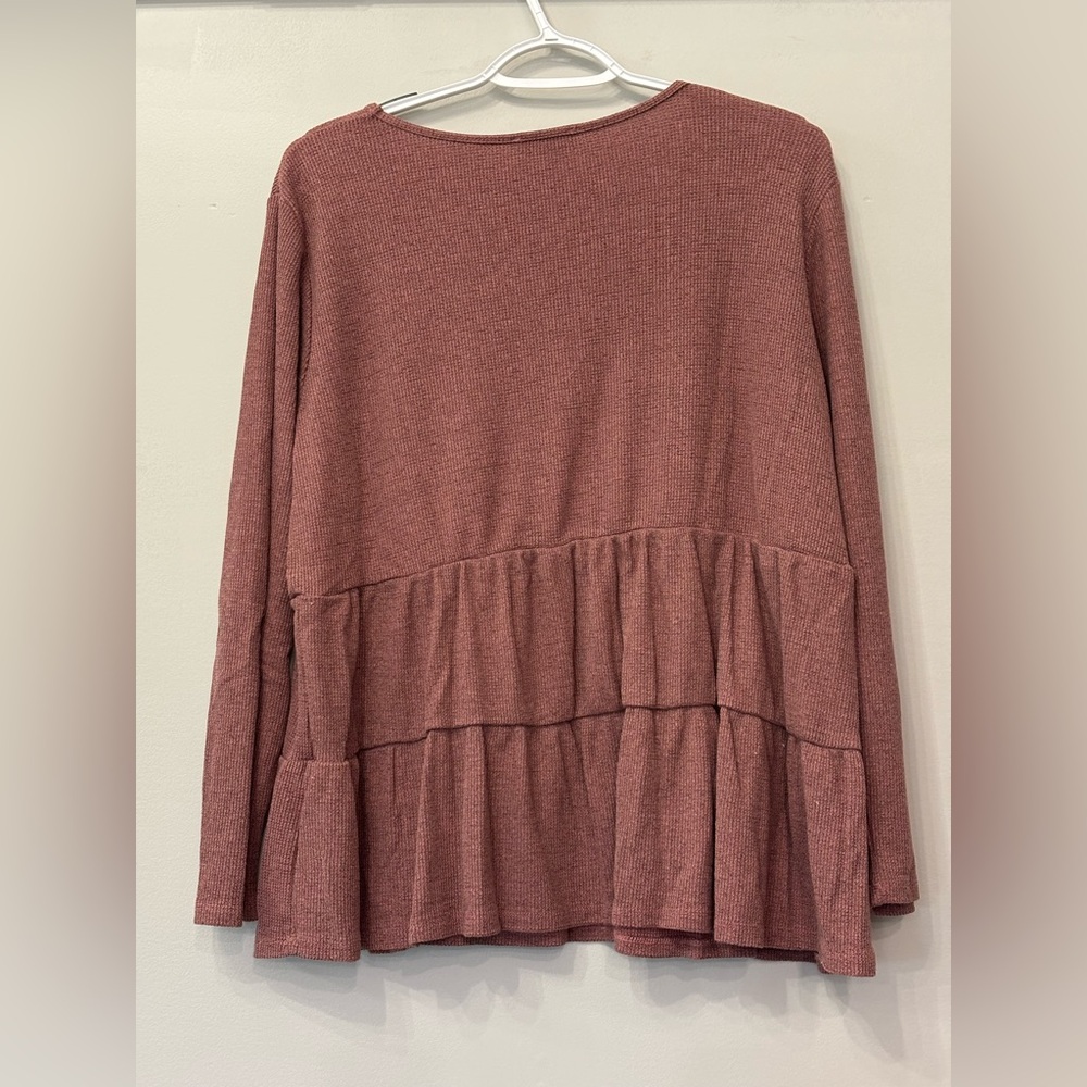 Women’s X-large mauve long sleeve peplum top - Picture 2 of 3